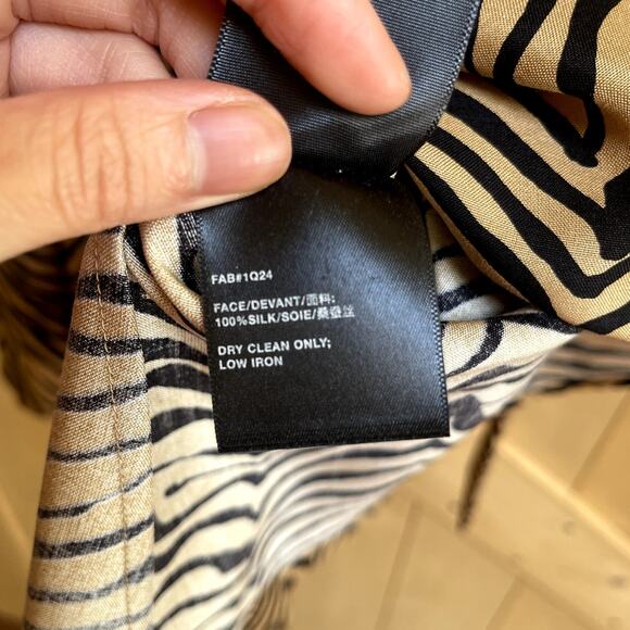 Lafayette 148 Animal Print Silk Belted V Neck Midi Dress Tan Black Size 0 Small - Picture 8 of 9